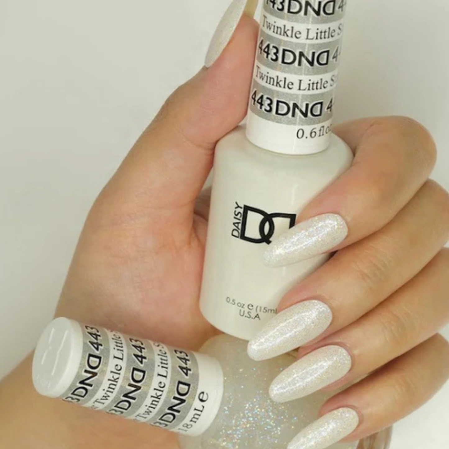 DND Gel Polish #443 | Twinkle Little Star