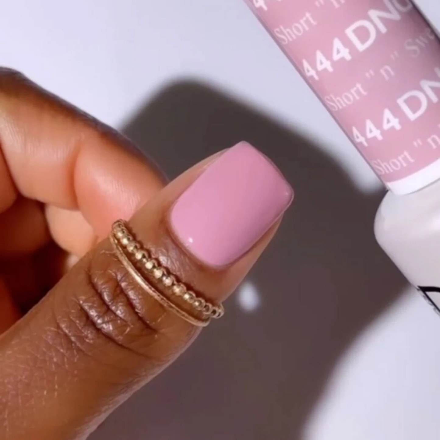 DND Gel Polish #444 | Short "N" Sweet