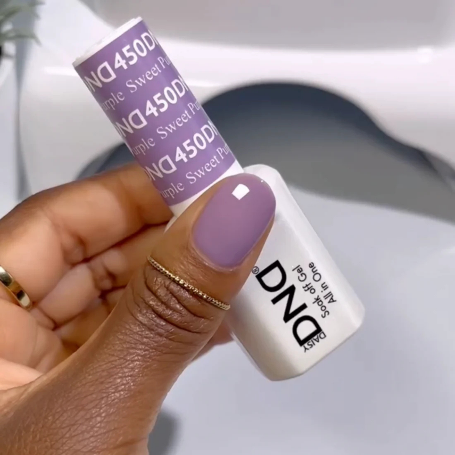 DND Gel Polish #450 | Sweet Purple
