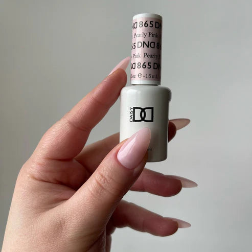 DND Gel Polish #865 | Pearly Pink