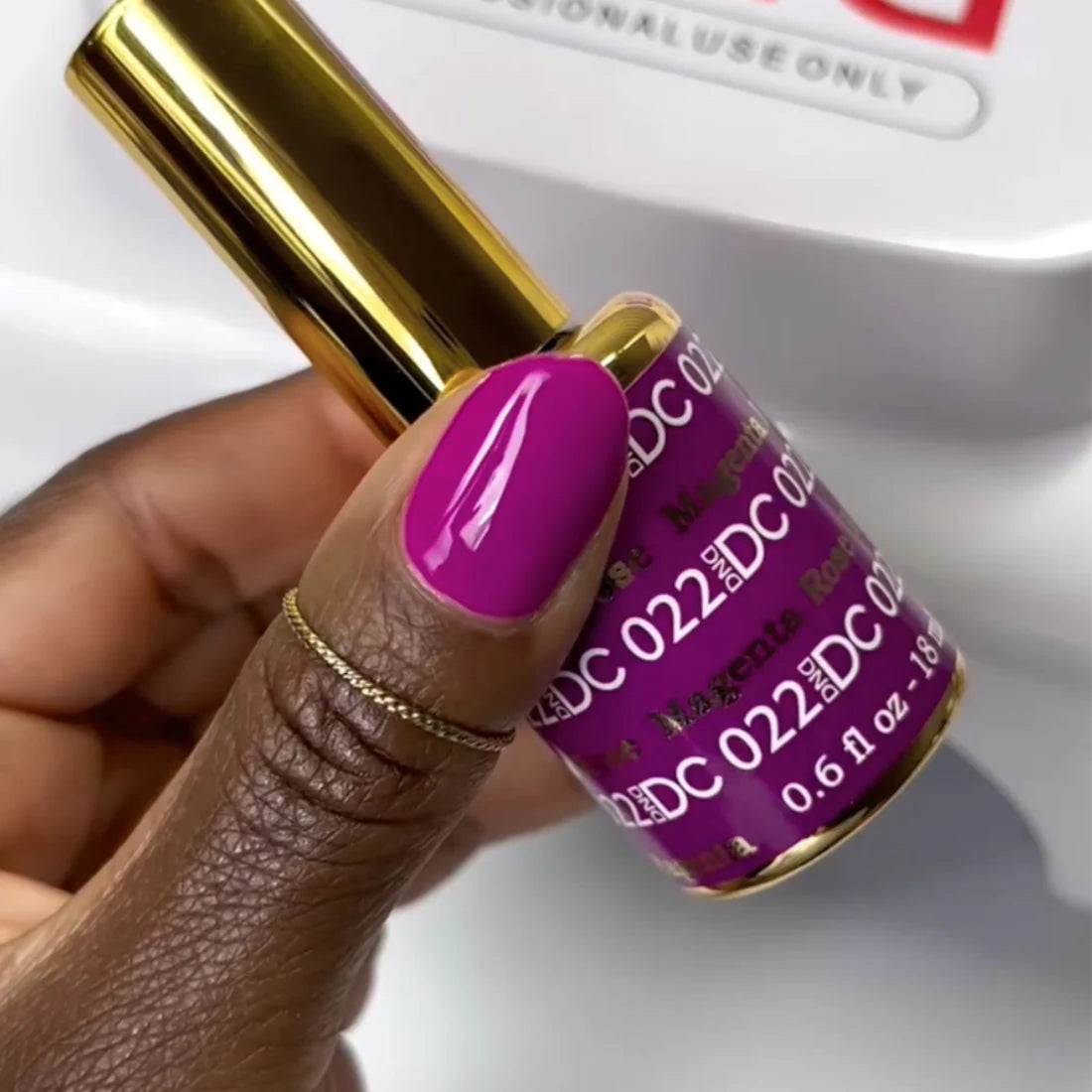DC Gel Polish #022 | Magenta Rose