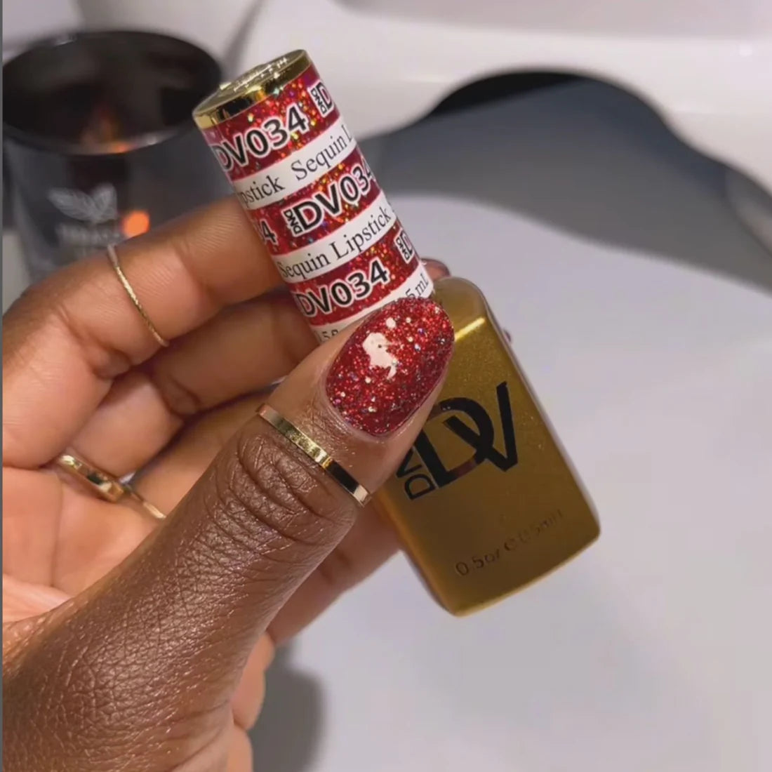 DND Diva Gel Polish #034 | Sequin Lipstick