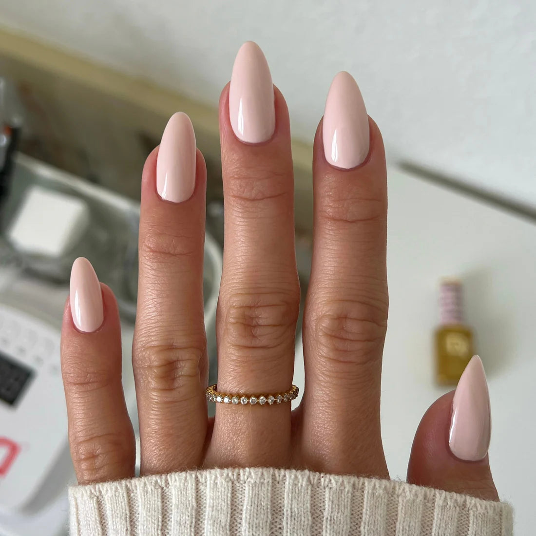 DND Diva Gel Polish #044 | Spill The Tea