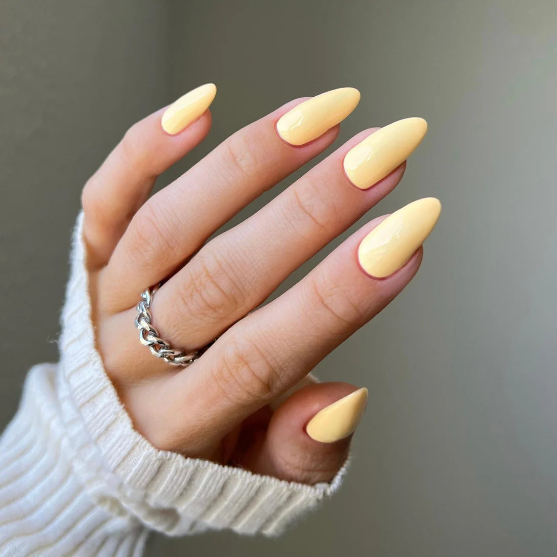 DND Diva Gel Polish #086 | Durian, Plz