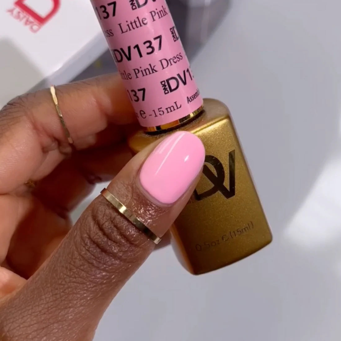DIVA Duo #137 | Little Pink Dress