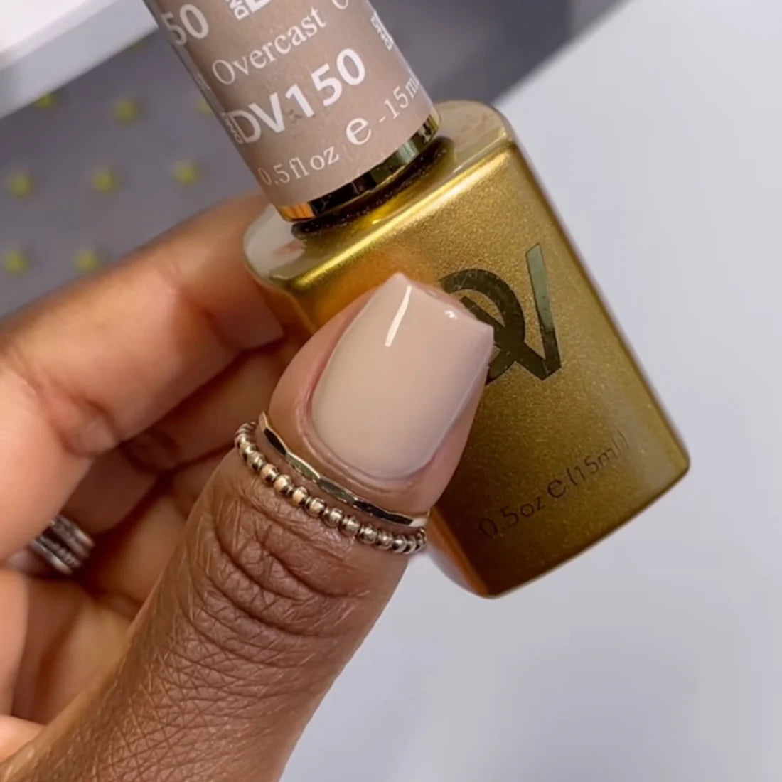 DND Diva Gel Polish #150 | Overcast