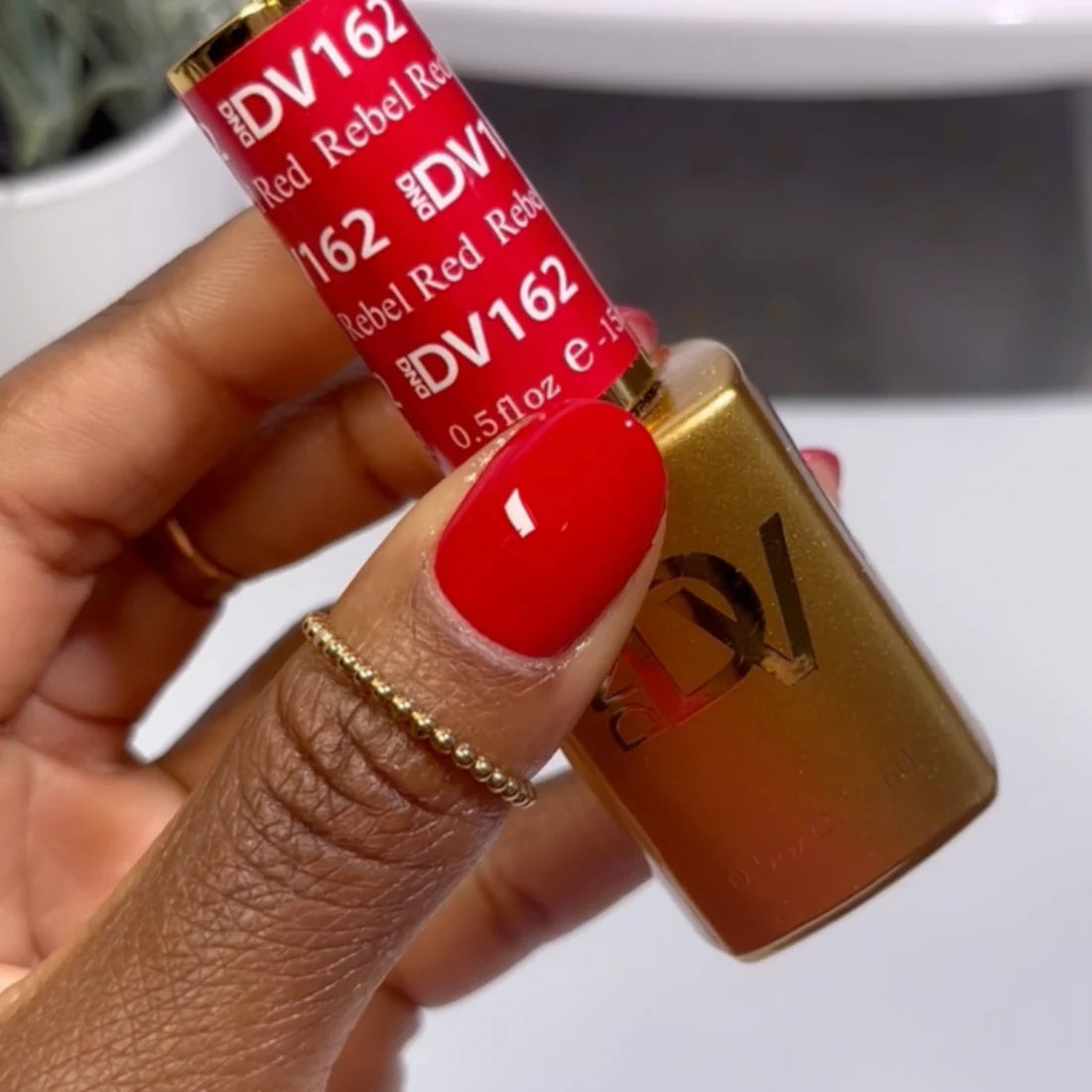 DND Diva Gel Polish #162 | Rebel Red