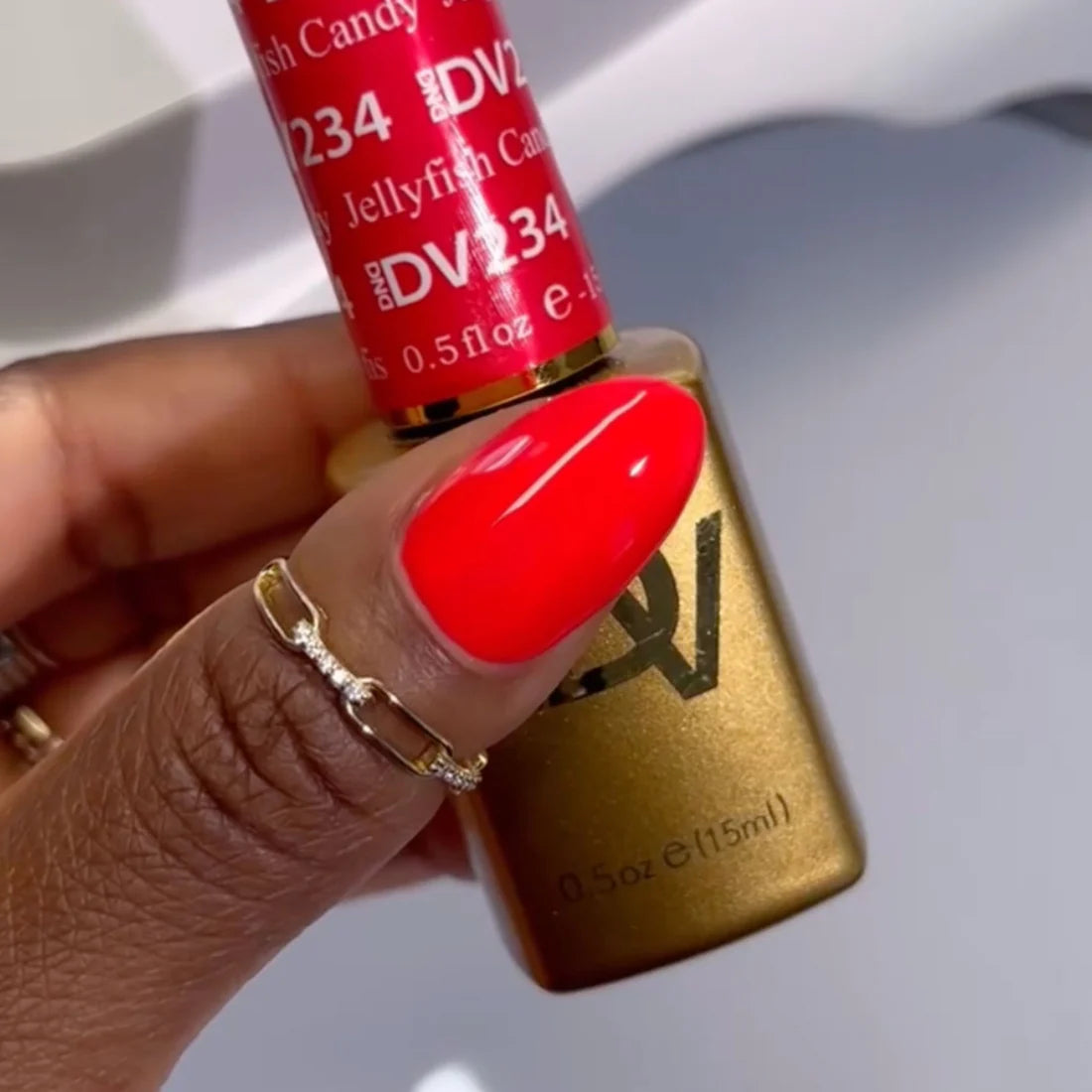 DND Diva Gel Polish #234 | Jellyfish Candy