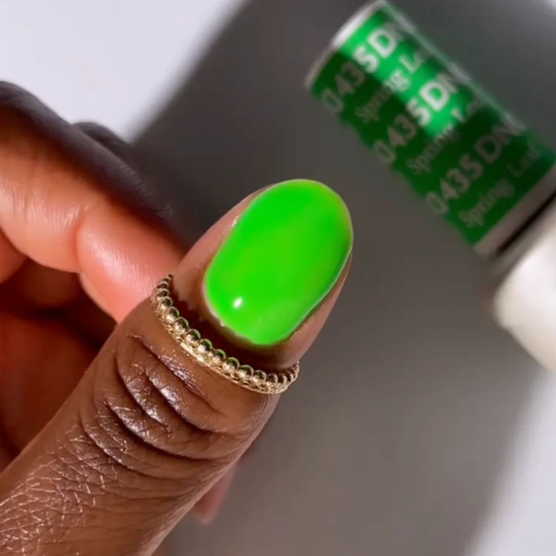 DND Gel Polish #435 | Spring Leaf
