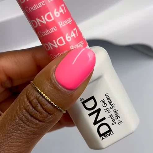 DND Gel Polish #647 | Rouge Couture