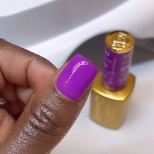 DND Diva Gel Polish #197 | Masquerade