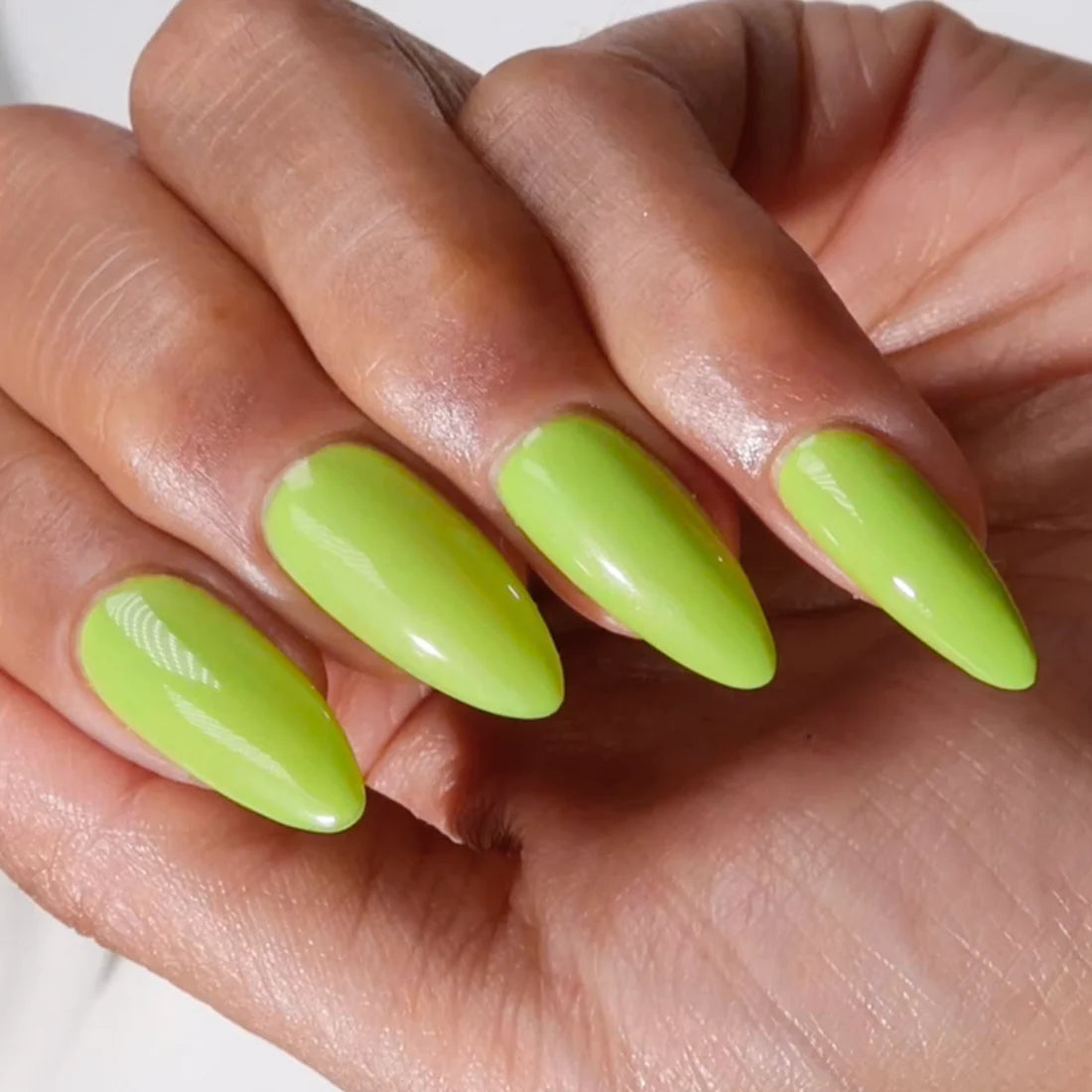 DND Diva Gel Polish #280 | Salsa Verde