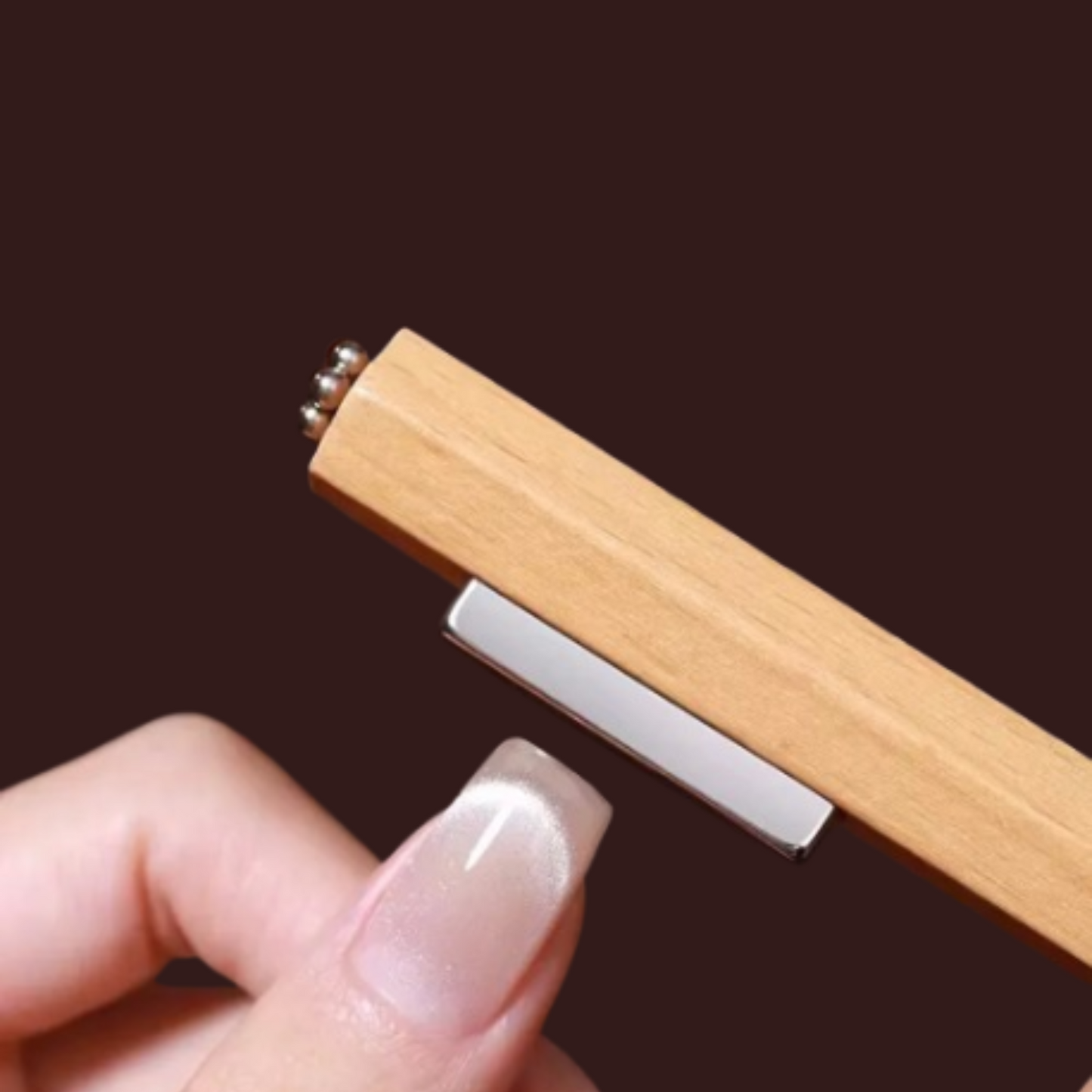 3-in-1 Wooden Handle Cat Eye Nail Magnet