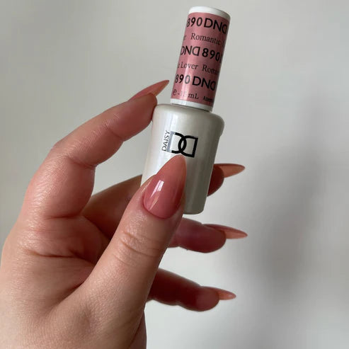 DND Gel Polish #890 | Romantic Lover