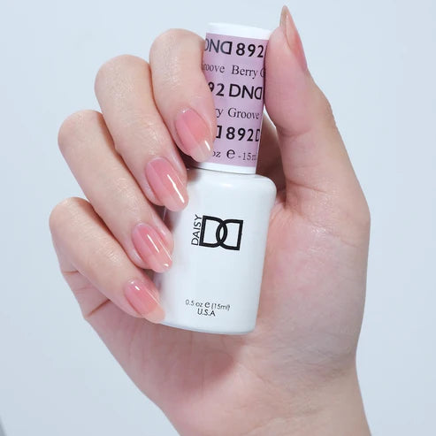 DND Gel Polish #892 | Berry Groove