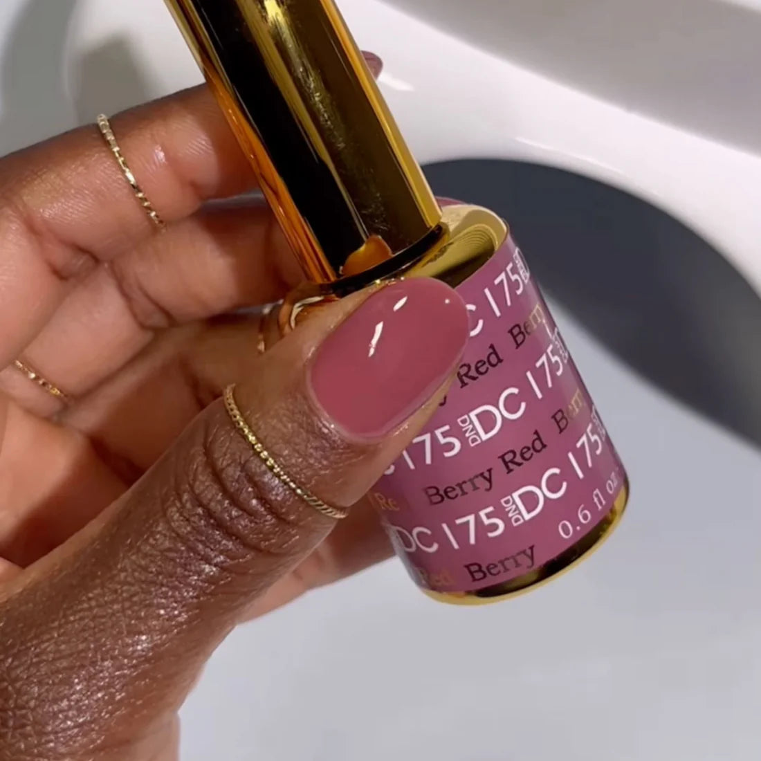 DC Gel Polish #175 | Berry Red