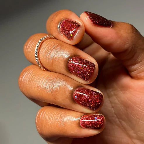 DND Gel Polish #675 | Red Eyeshadow