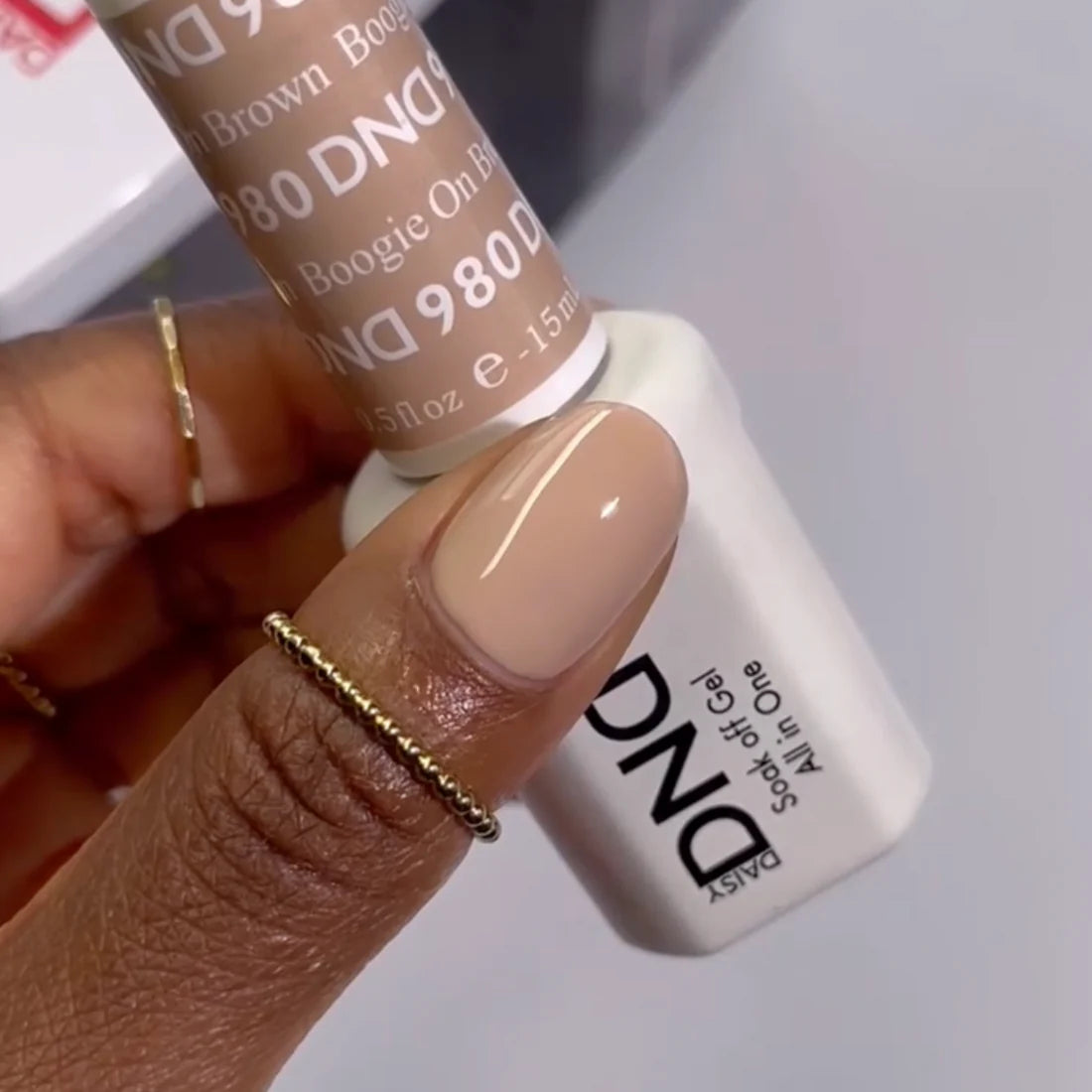 DND Gel Polish #980 | Boogie on Brown