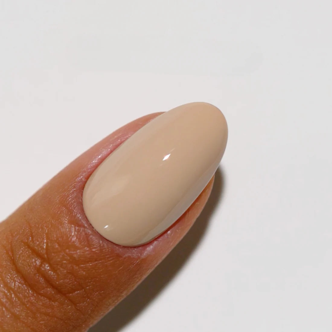 DND Gel Polish #982 | Maximalist Manilla