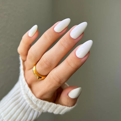 DND Diva Gel Polish #074 | Creampuff