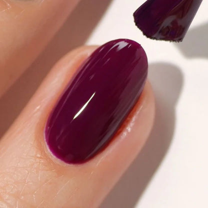 DND Diva Gel Polish #252 | Silky Beets