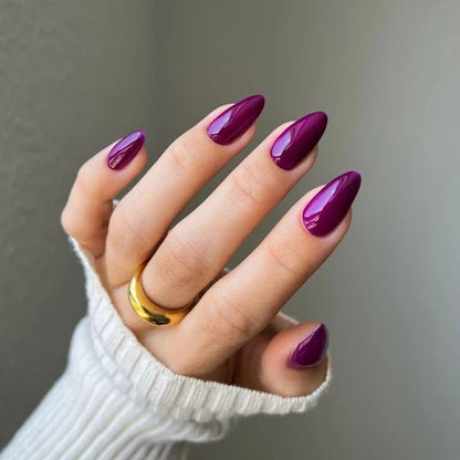 DND Diva Gel Polish #253 | Gothic Grape