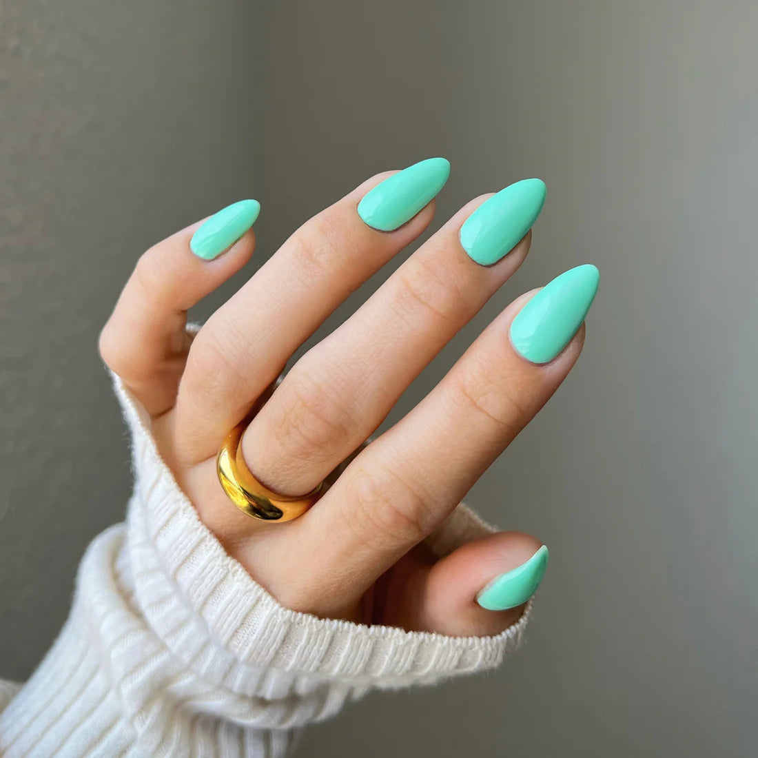 DND Diva Gel Polish #273 | Sound Of Rain