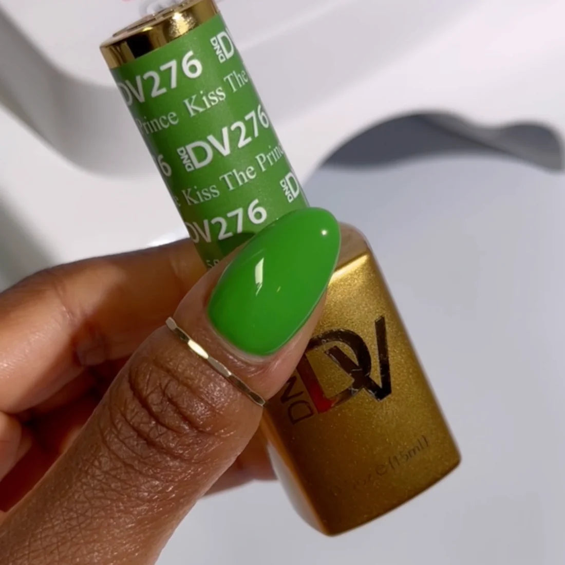 DND Diva Gel Polish #276 | Kiss The Prince