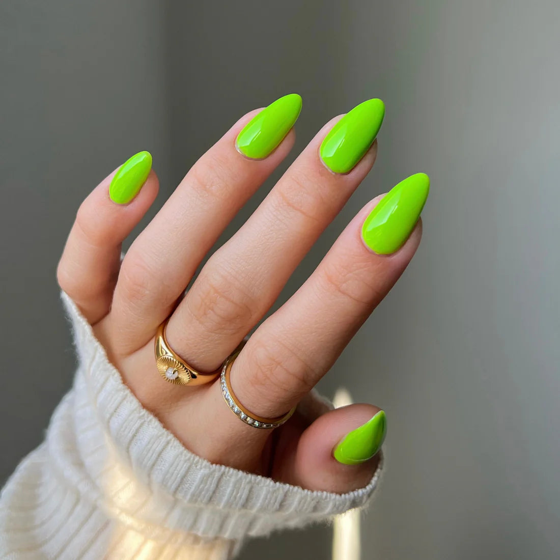 DND Diva Gel Polish #279 | Wasabi Baby