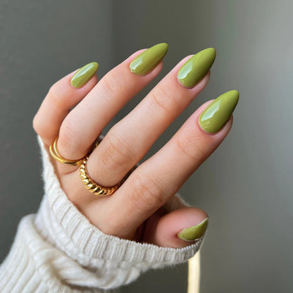 DND Diva Gel Polish #281 | Collard Greens