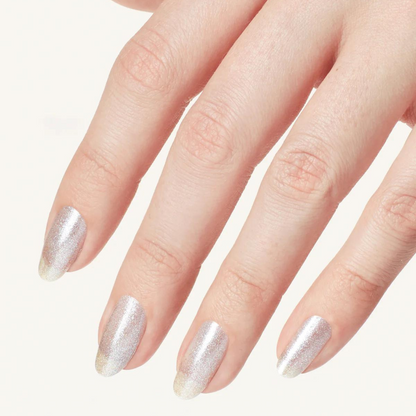 NL MI08 | OPI Nails the Runway