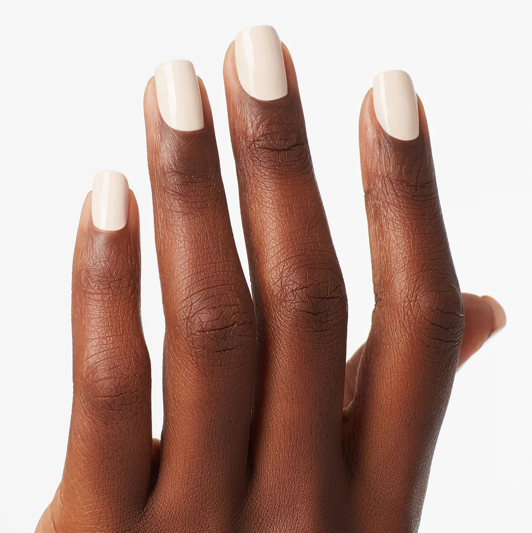OPI Intelli-Gel & Lacquer Duo E82 | My Vampire Is Buff